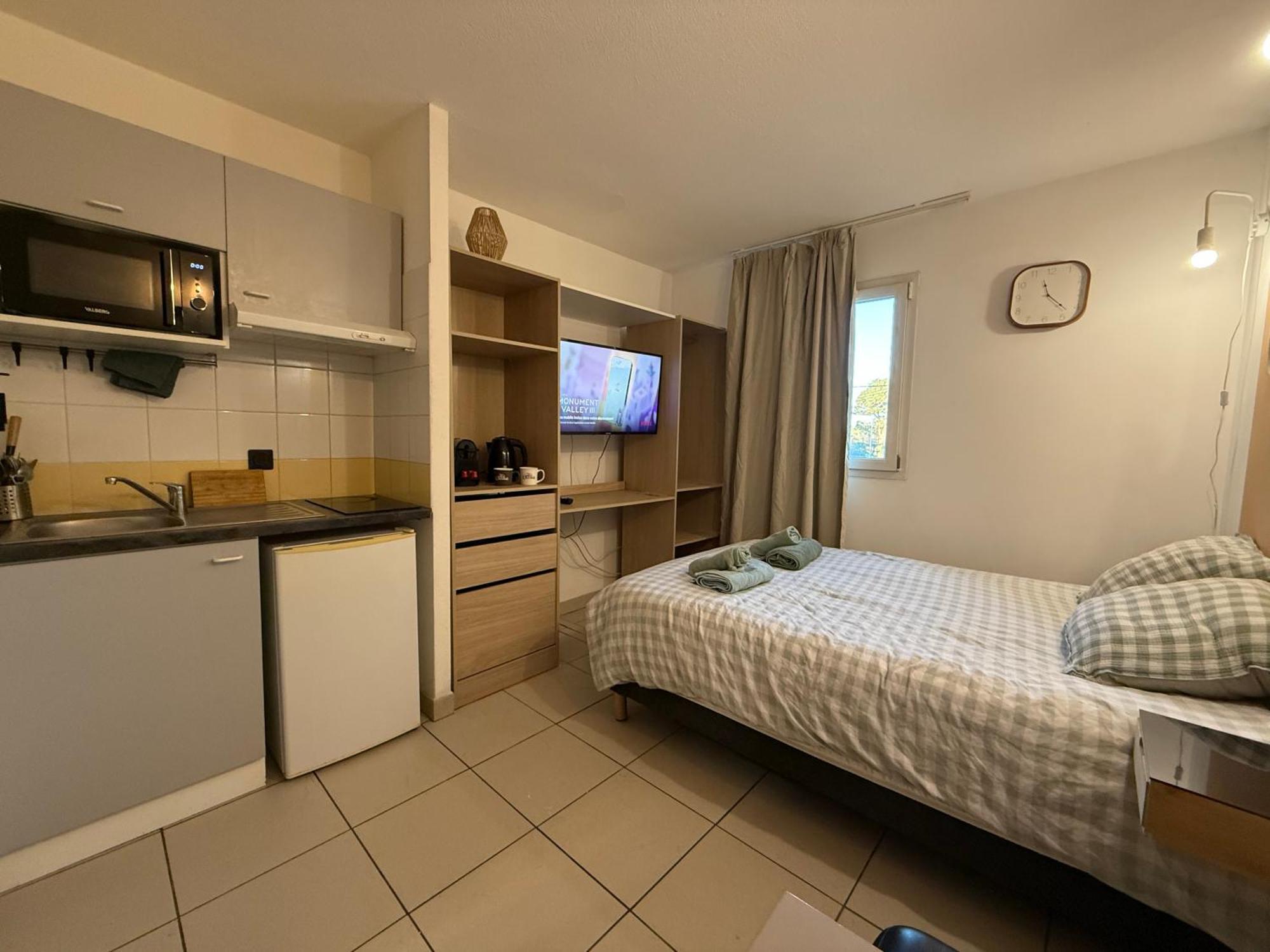 Le Clos D'Aix Studio 106 Parking Et Piscine Gratuite Αιξ-αν-Προβάνς Εξωτερικό φωτογραφία